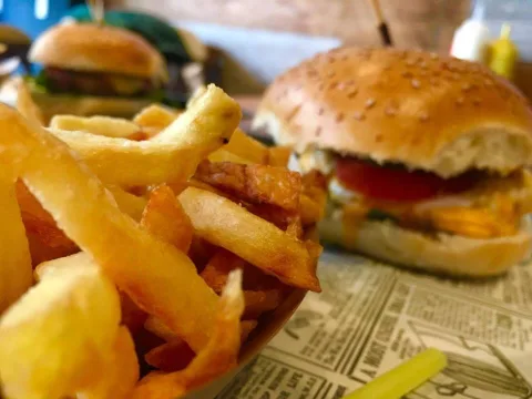 Trendy Burger