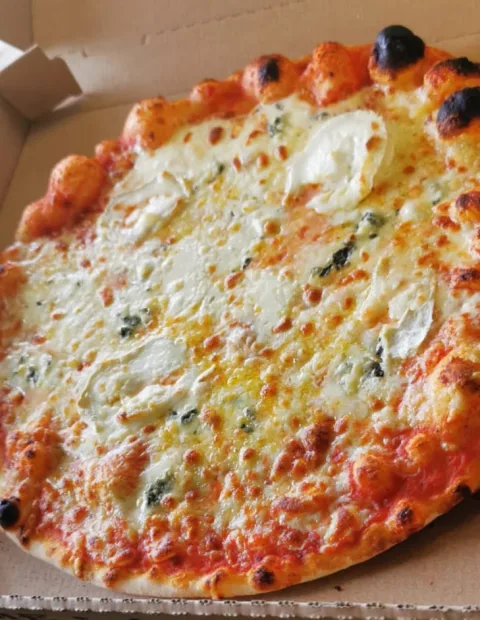 Pizza du petit village