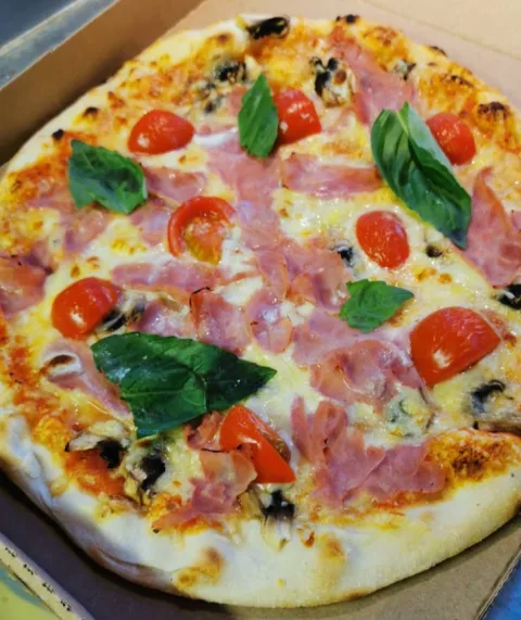Pizza du petit village